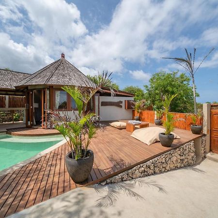 Blue Lagoon Avia Villas Lembongan Zewnętrze zdjęcie